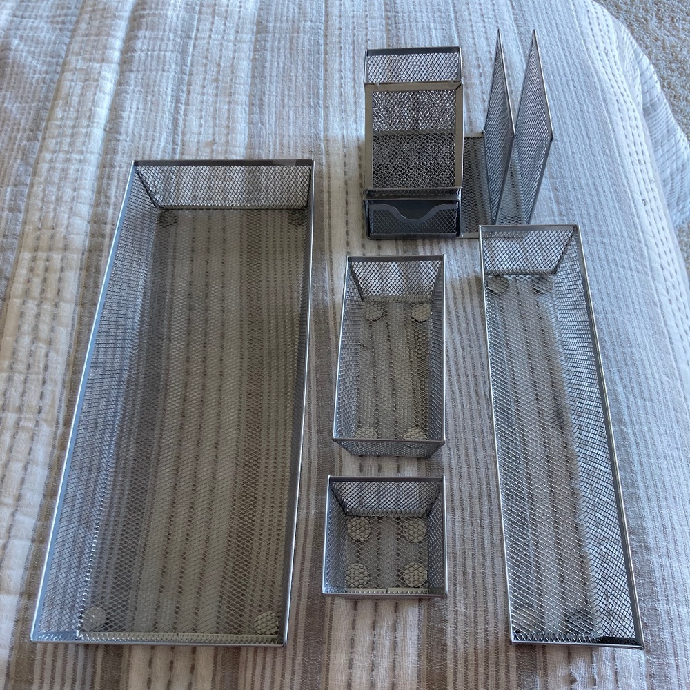 Desk Organization